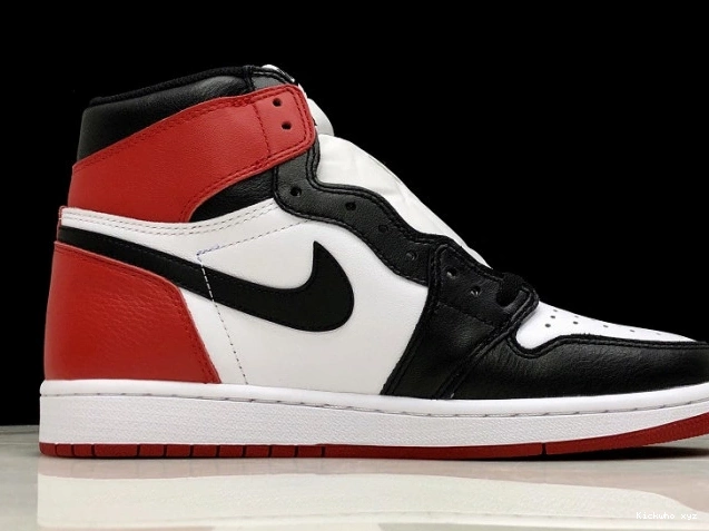 555088-125 Black Retro Toe 1 Air Jordan 0704